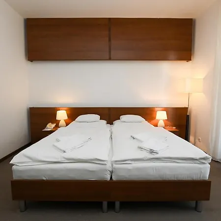 Hotel Kelep 3*