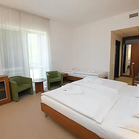 Hotell Kelep 3*