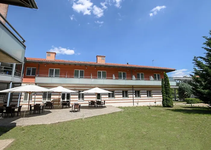 Kelep Hotel